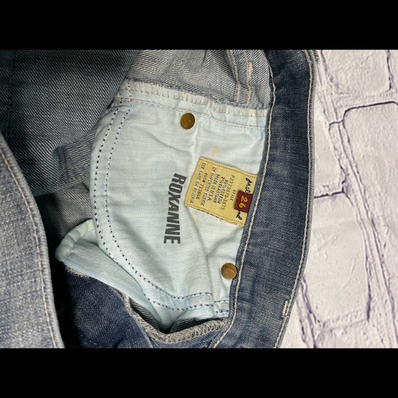 7FAM Roxanne Capris - Picture 2 of 4